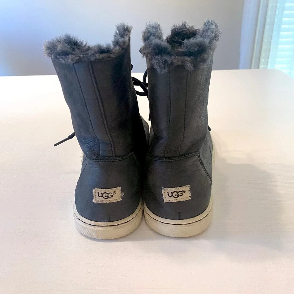 Ugg‎ Croft Luxe Quilt Boots Women's Black Leather Shearling Lace Up Ankle Size 6